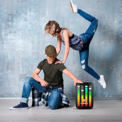 Bocina kaiser MSA 0108 Bafle 8 pulgadas con microfono incluido